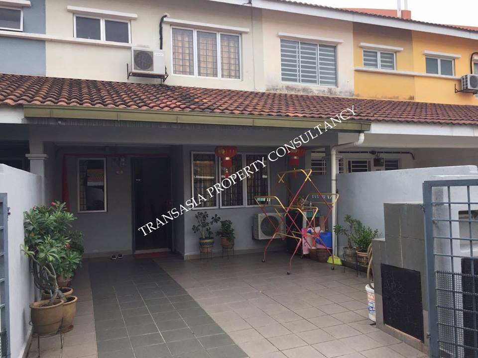 2Sty Terrace Bandar Saujana Putra, Dengkil