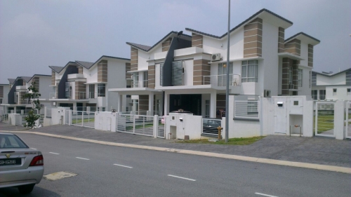 Rumah Semi-Detached green hill residence Shah Alam Untuk ...